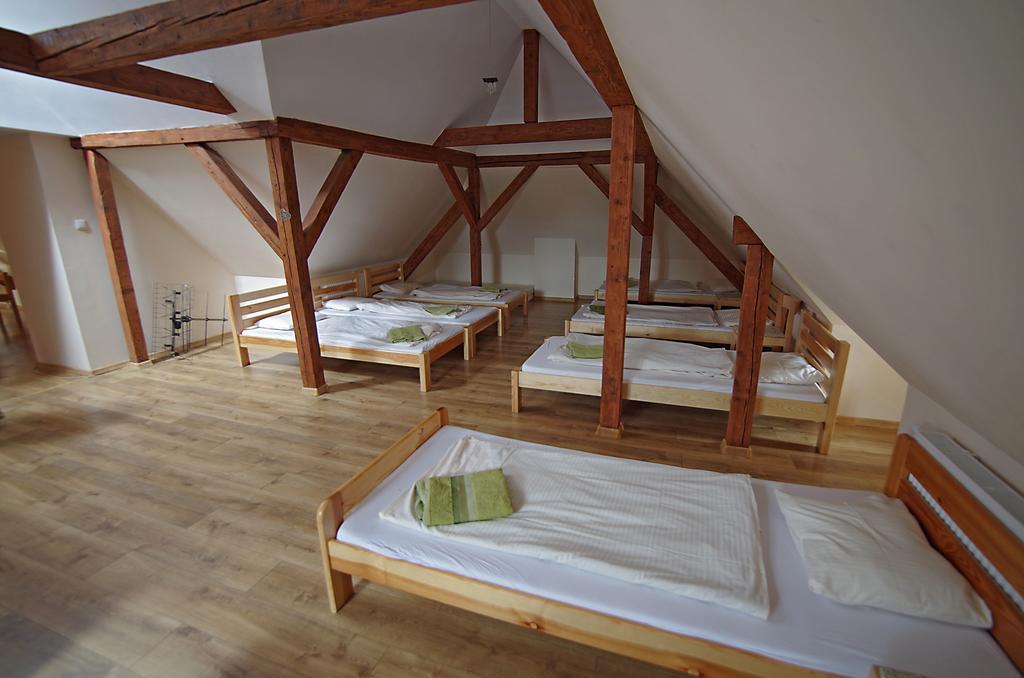 Hotelik Hermes Пененжно Екстер'єр фото